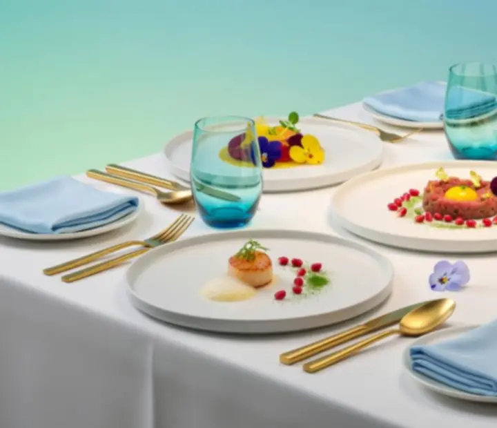 Signature pokrmy a moderní servírování v restauraci Cezaria Casino.